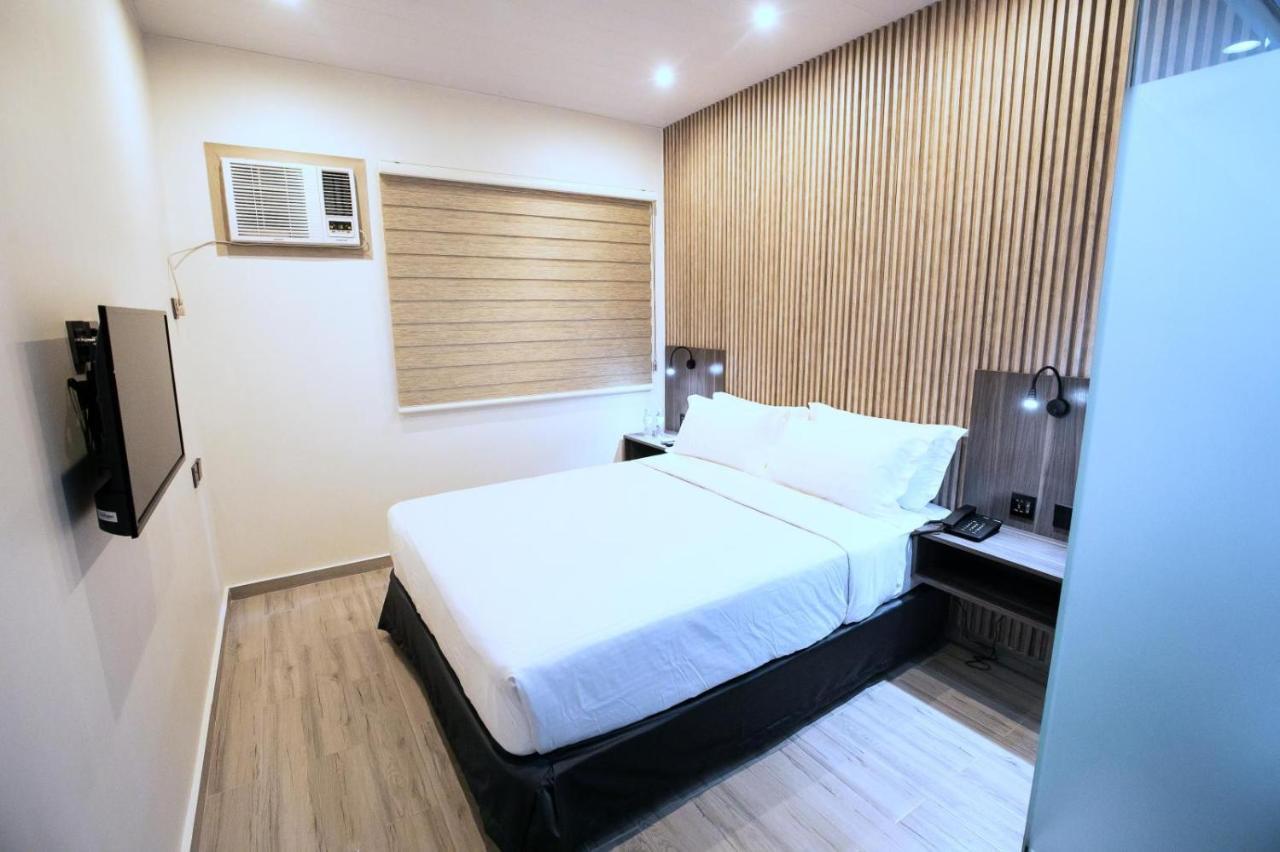 City Pod Hotel Cebu Exterior photo