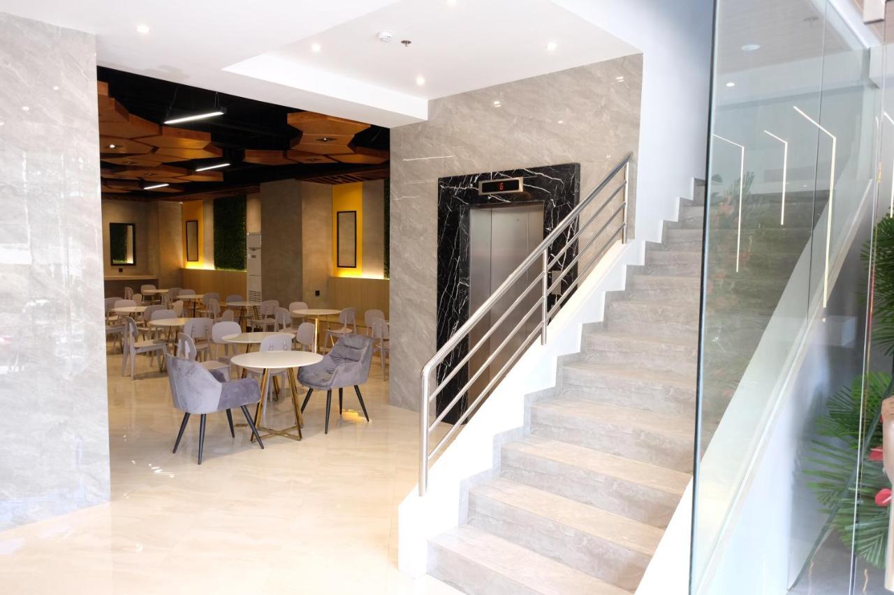 City Pod Hotel Cebu Exterior photo