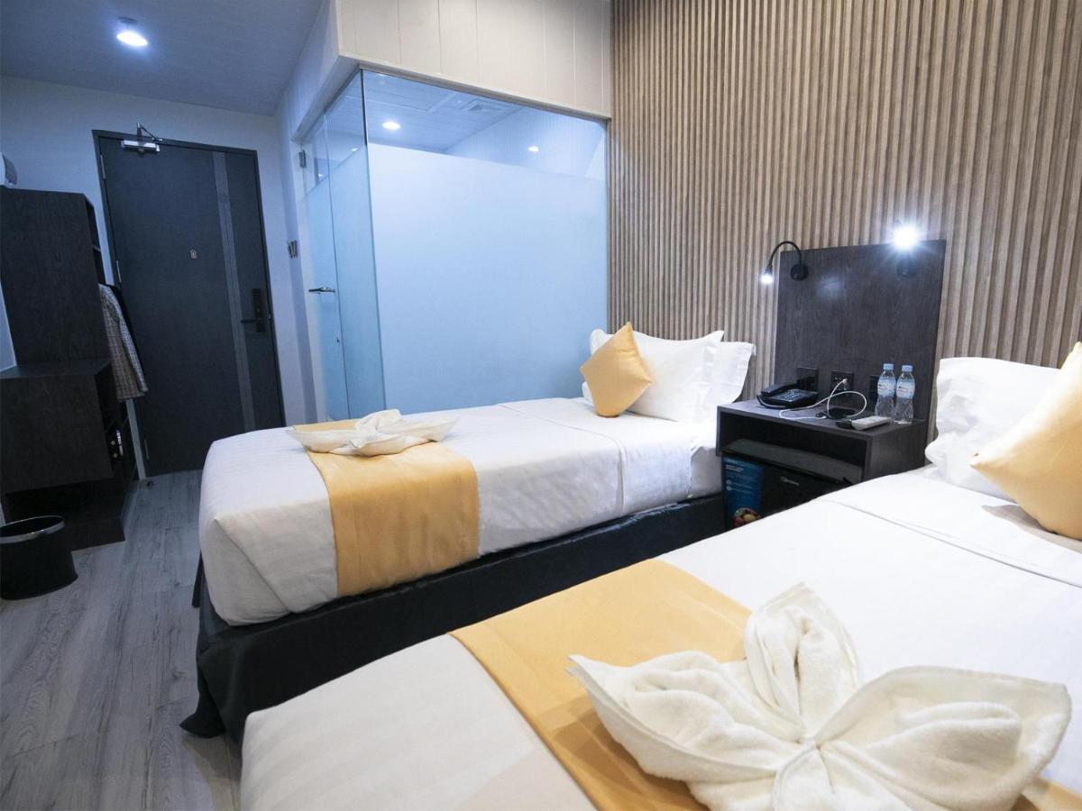 City Pod Hotel Cebu Exterior photo