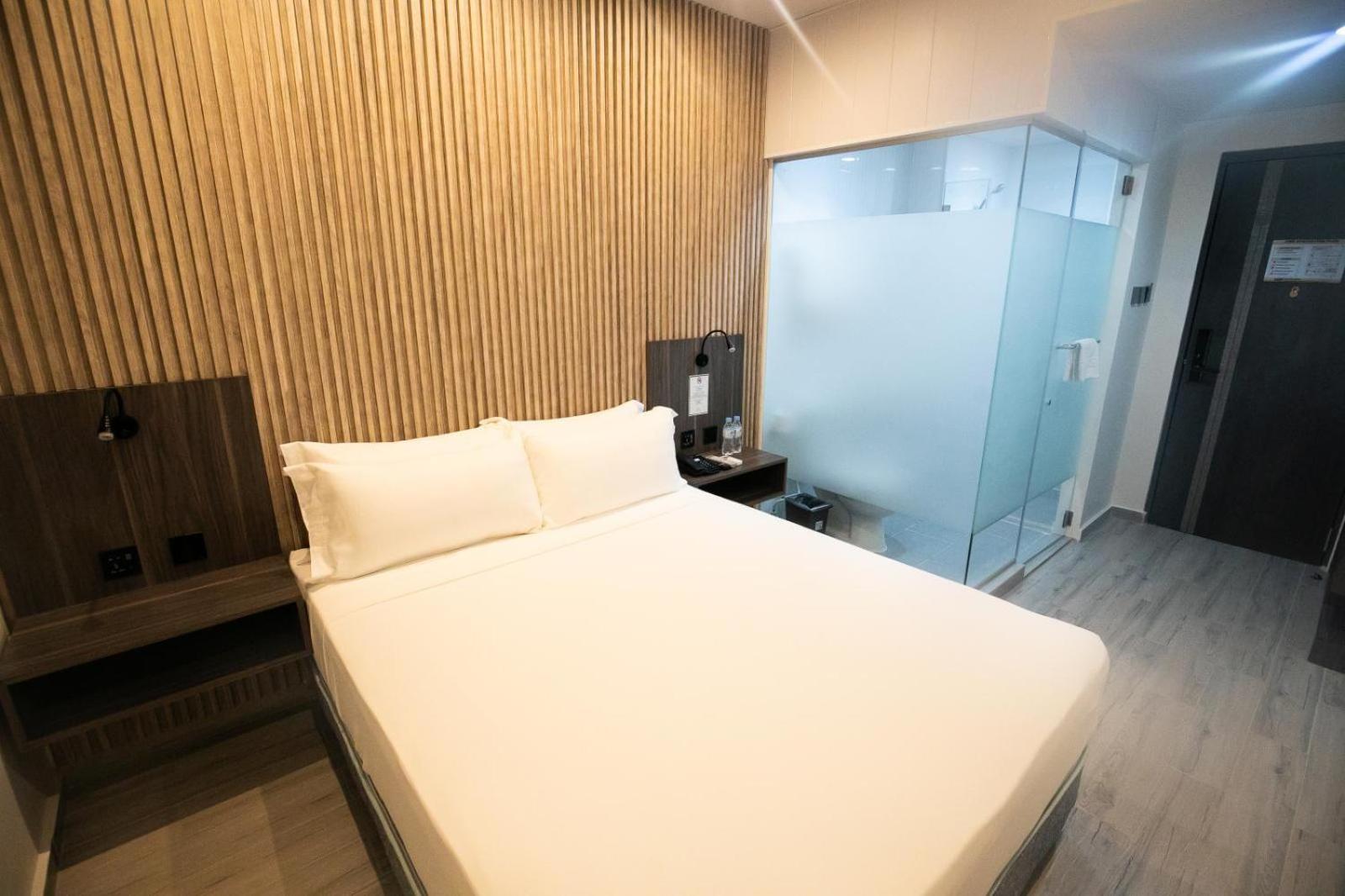 City Pod Hotel Cebu Exterior photo